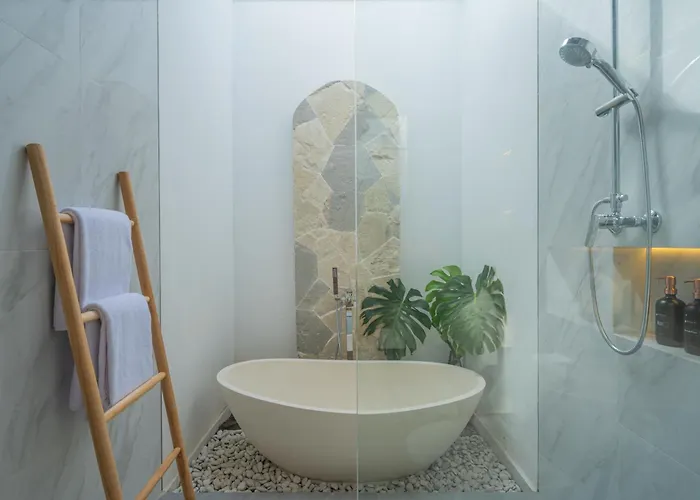 Monstera Uluwatu