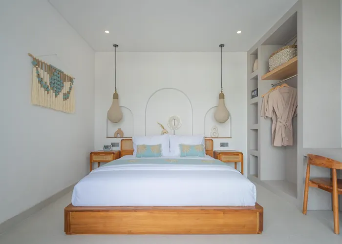 Monstera * Uluwatu